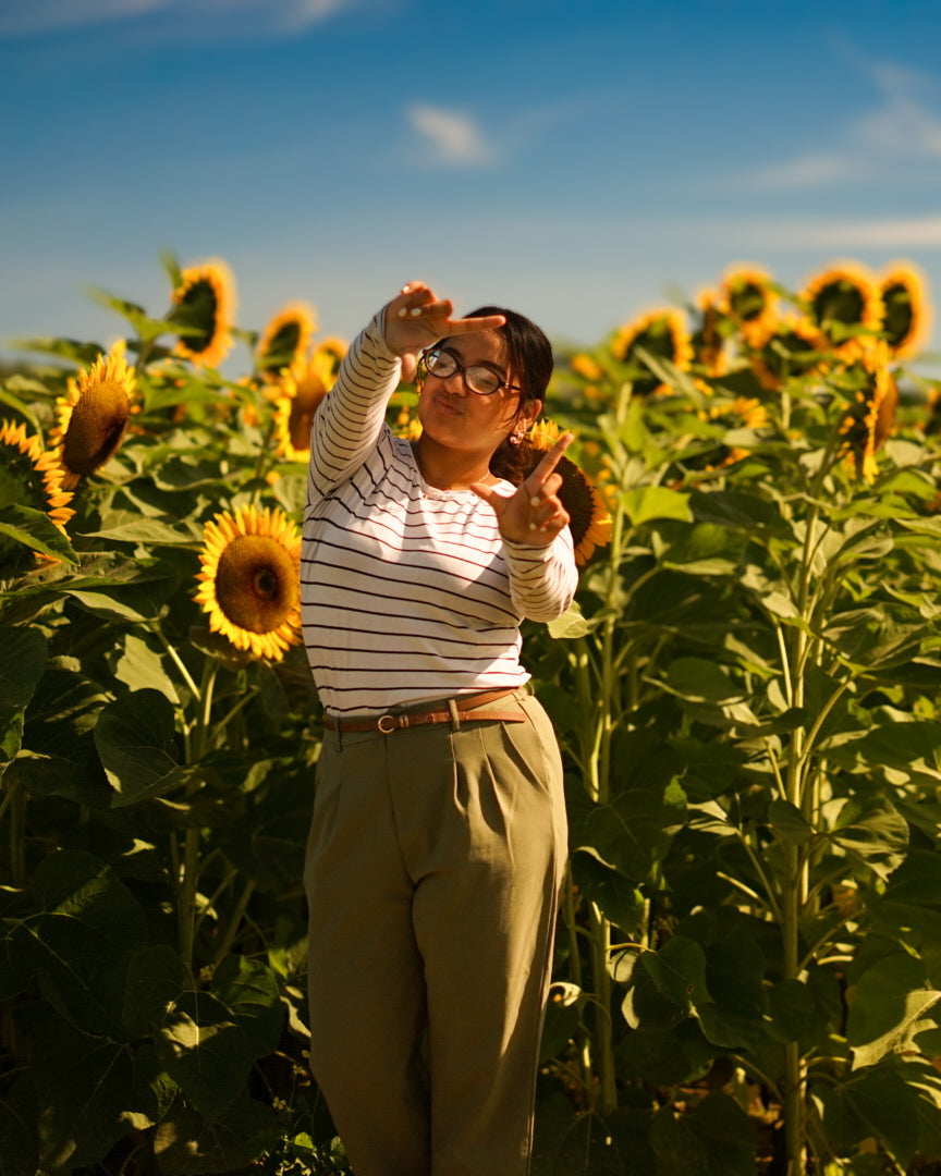 Capturing Memories in the Sunflowers