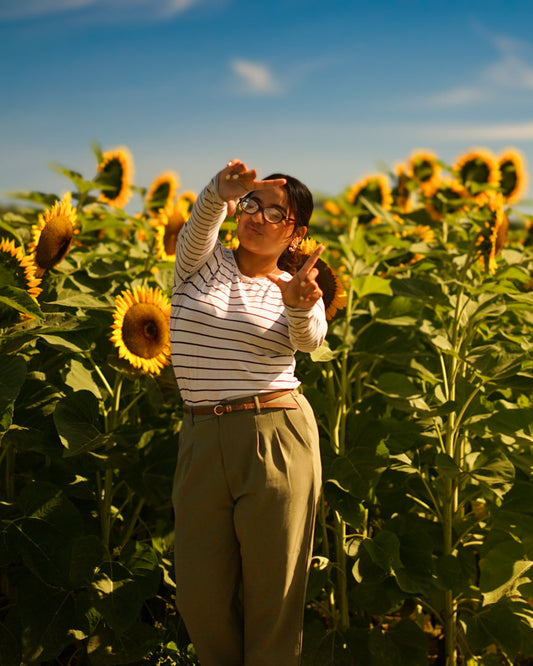 Capturing Memories in the Sunflowers